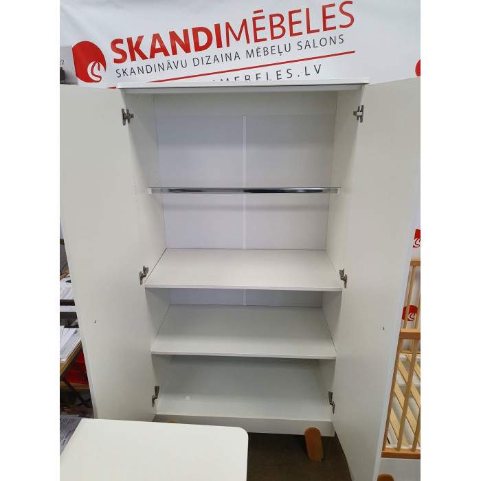 Drabužių spinta su 2 durimis IGA Drabužių spinta su 2 durimis IGA